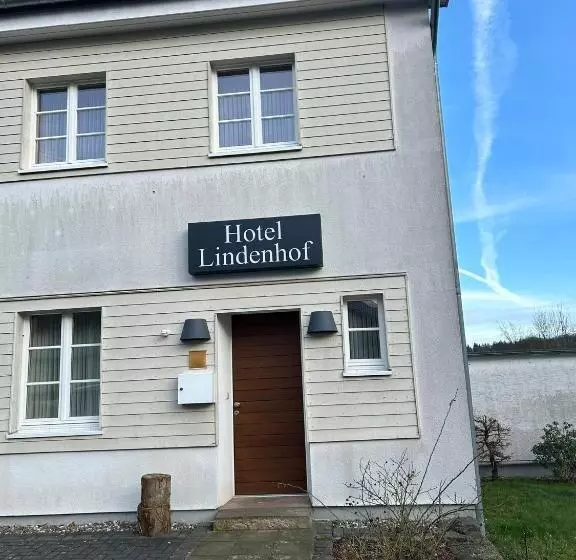 Отель Gasthaus Lindenhof