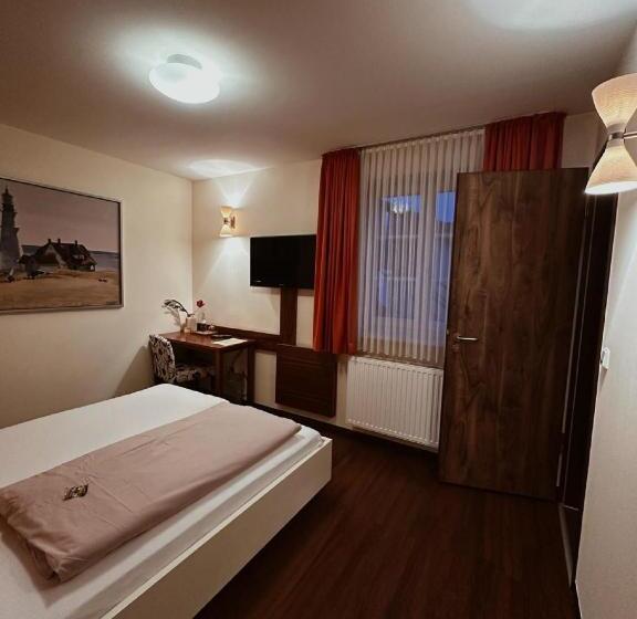 Отель Gasthaus Lindenhof