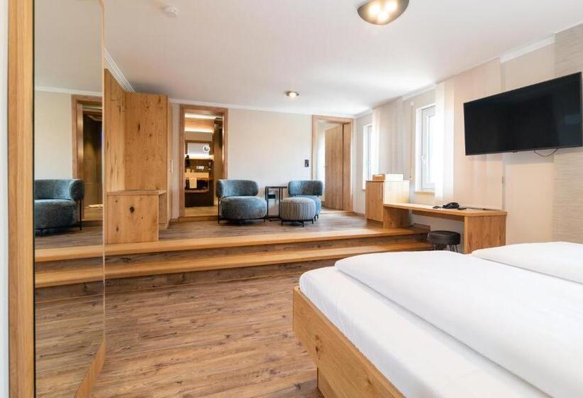 ホテル & Gasthof Richard Held