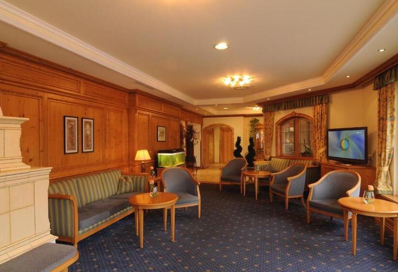 ホテル & Gasthof Richard Held