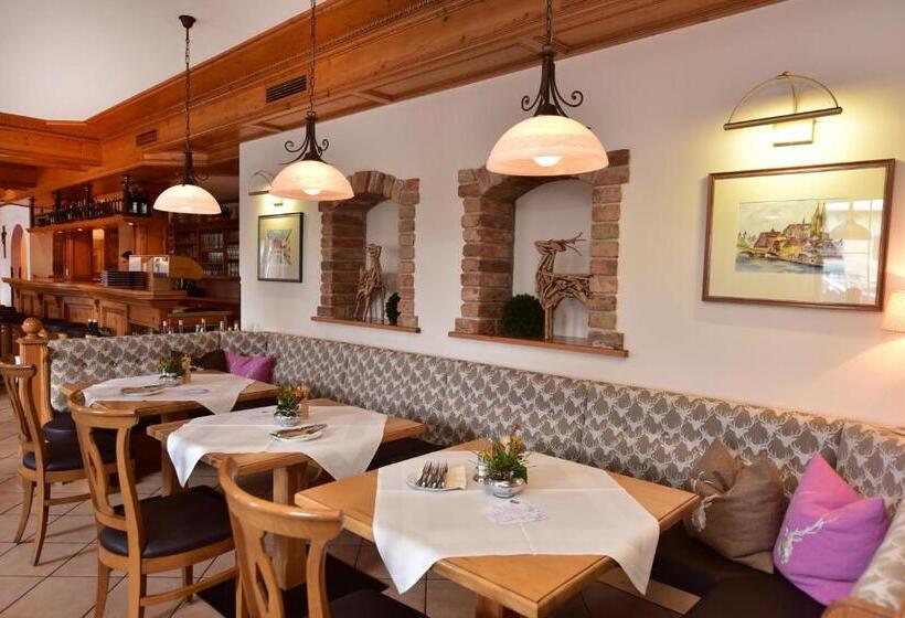 ホテル & Gasthof Richard Held