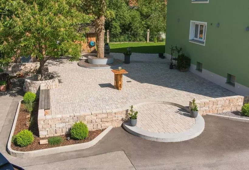 هتل & Gasthof Richard Held