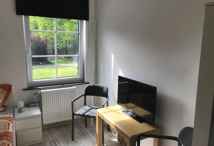 Отель Haus Im Grünen