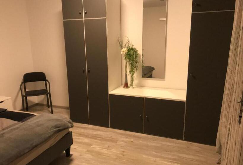 Отель Haus Im Grünen