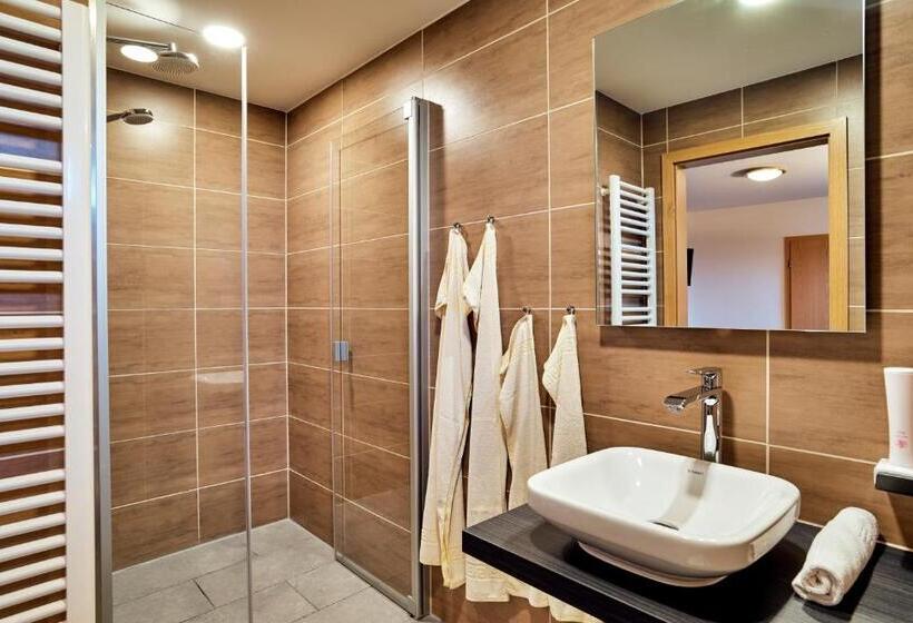 Hotelli Hunderesort Waldeck Urlaub Mit Hund Superior