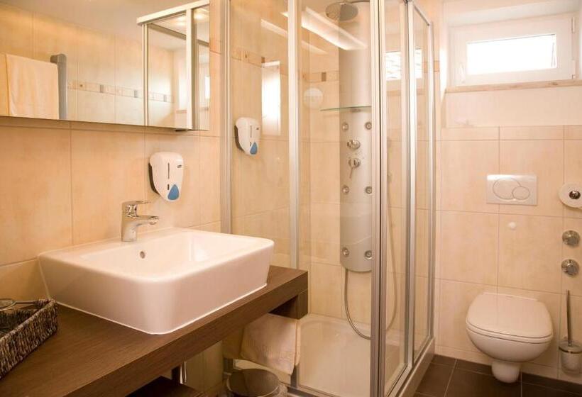 Hotelli Hunderesort Waldeck Urlaub Mit Hund Superior