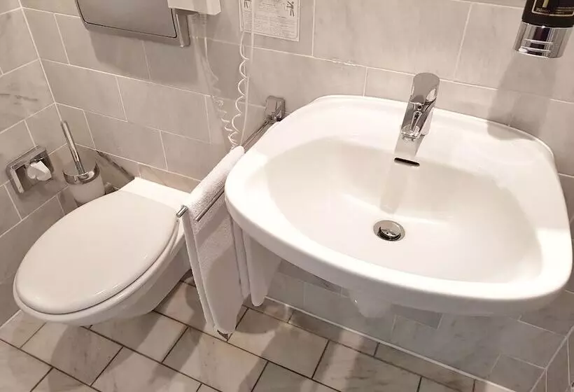 Отель Kronprinz Garni