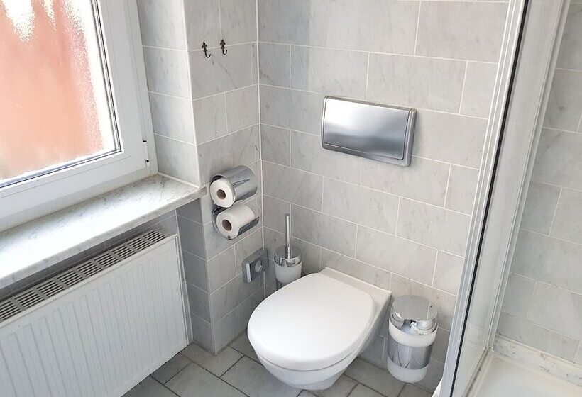 酒店 Kronprinz Garni