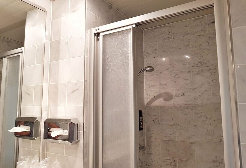 酒店 Kronprinz Garni