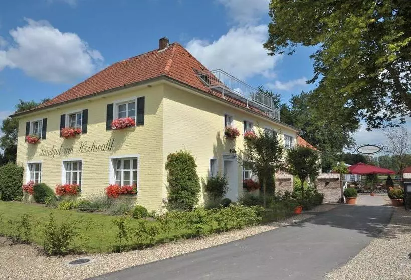 ホテル Landgut Am Hochwald