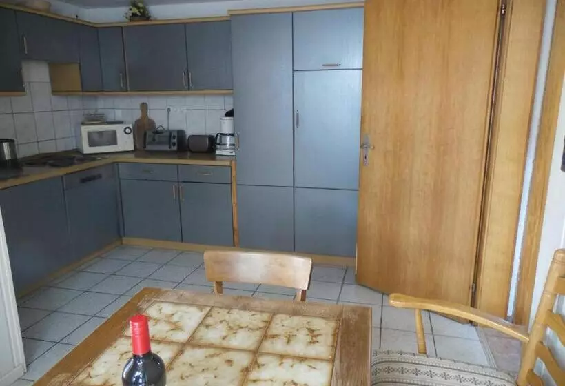 Отель Restaurant Biesenbach