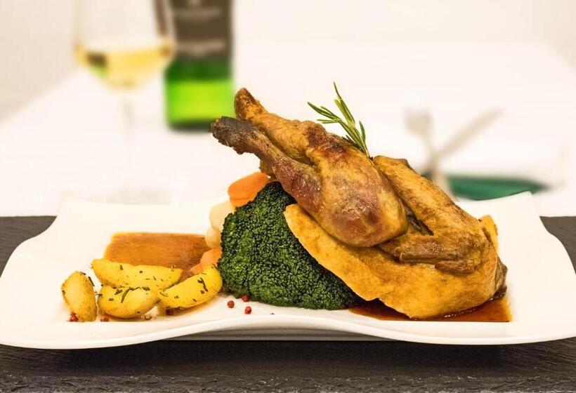 酒店 Restaurant Waldlust