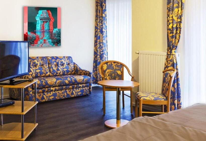 酒店 Restaurant Waldlust