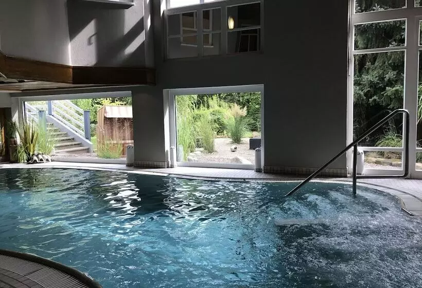 Romantisches Hotel Menzhausen