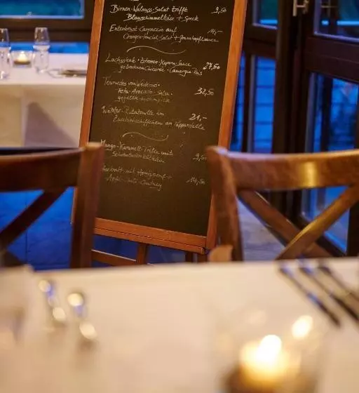 ホテル Schloss Wissen