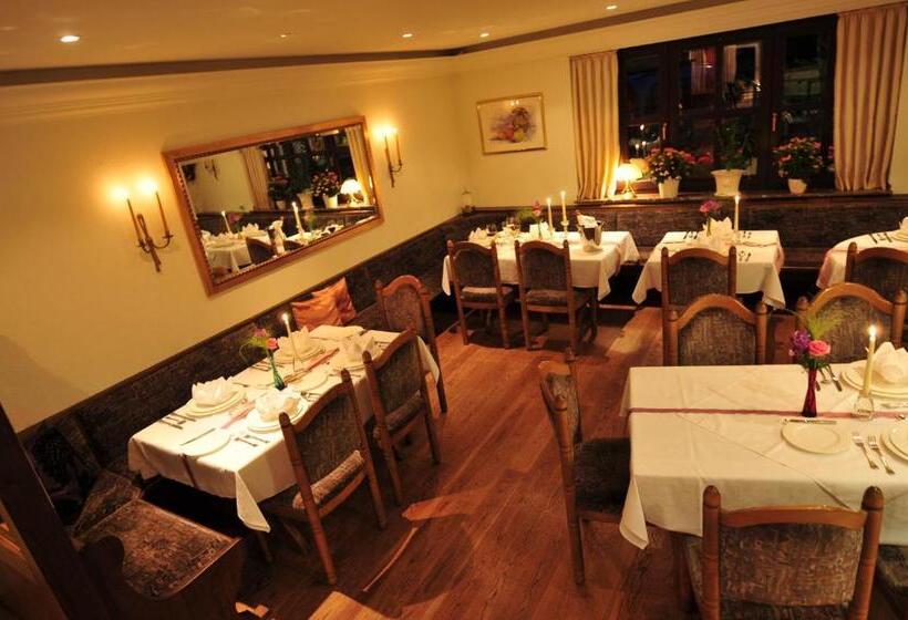 Отель Tannenhof