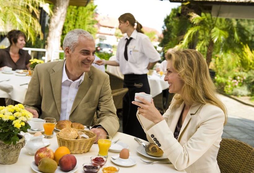 Отель Westfalen Hof