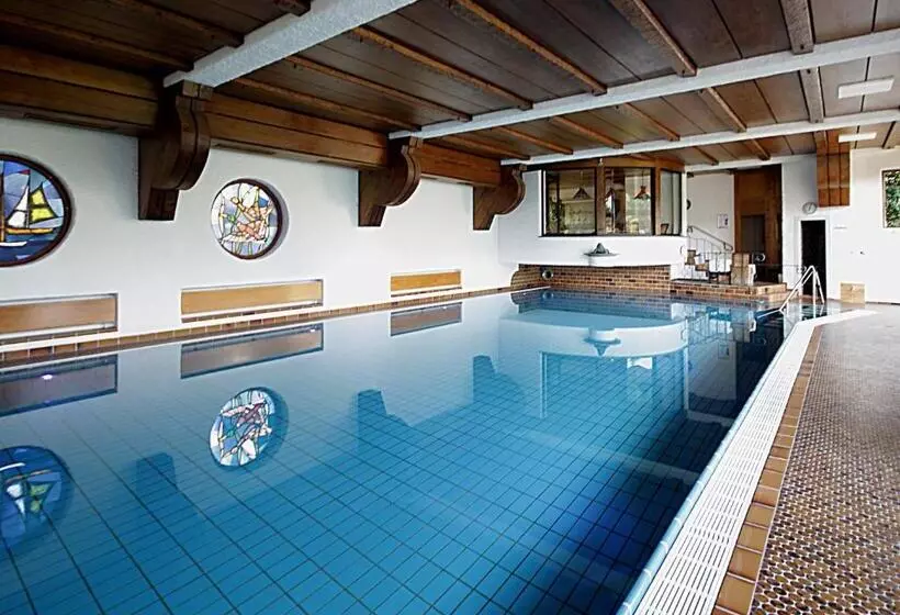 هتل Wittelsbacher Hof