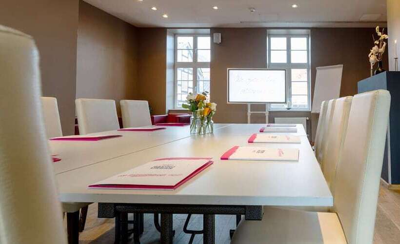 Schiefer Suite Hotel & Apartments