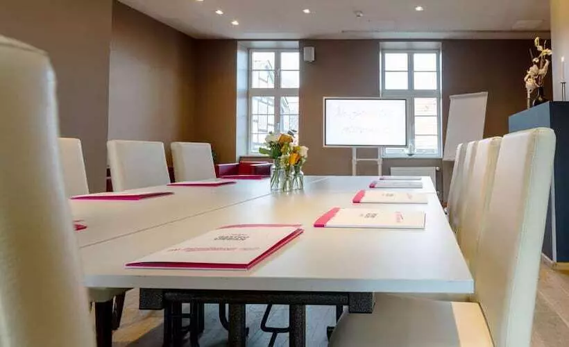 Schiefer Suite Hotel & Apartments