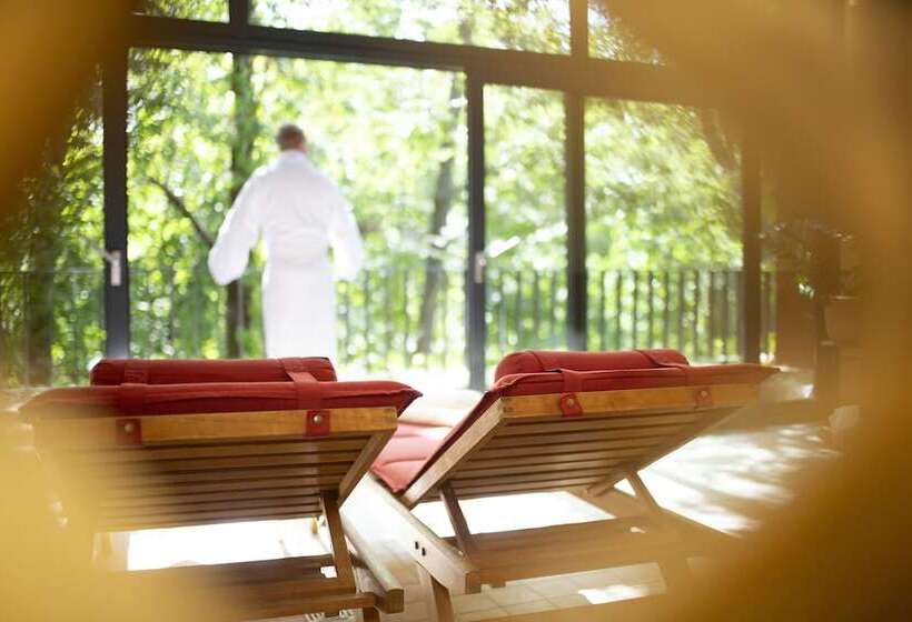 Schlosshotel Villa Westerberge