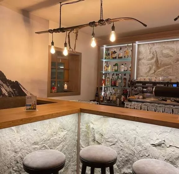 Schwiizeralp Hotel & Restaurant