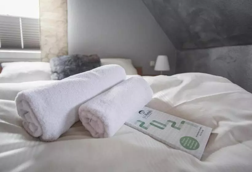 Schwiizeralp Hotel & Restaurant