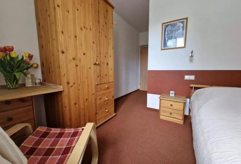 Garni Hotel Zum Hothertor