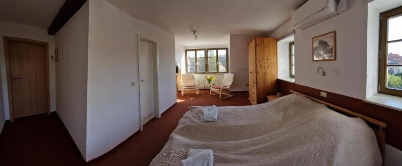 Garni Hotel Zum Hothertor