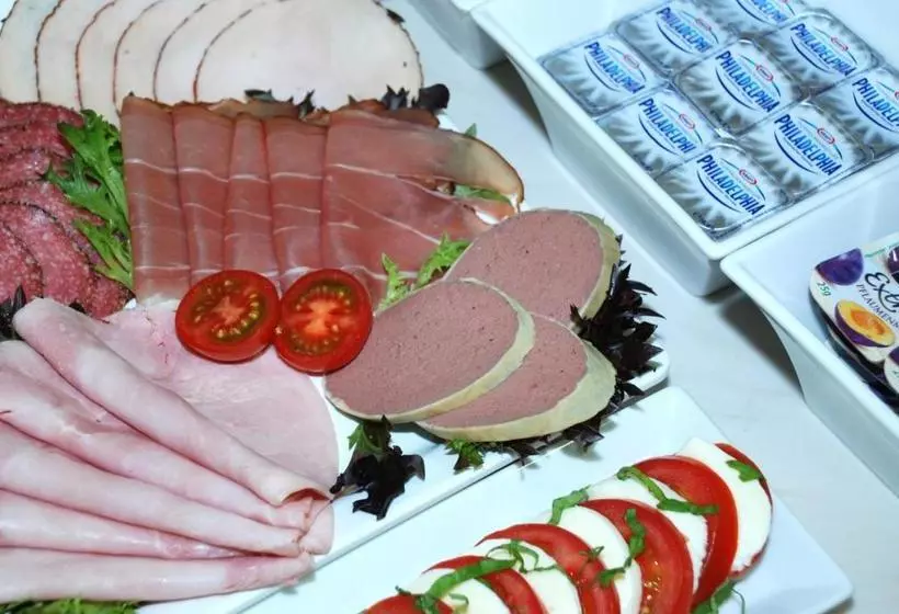 בית מלון כפרי Altrodenkirchen