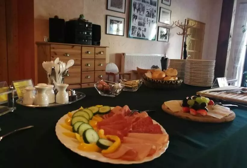 Hotelli Am Eisenberg