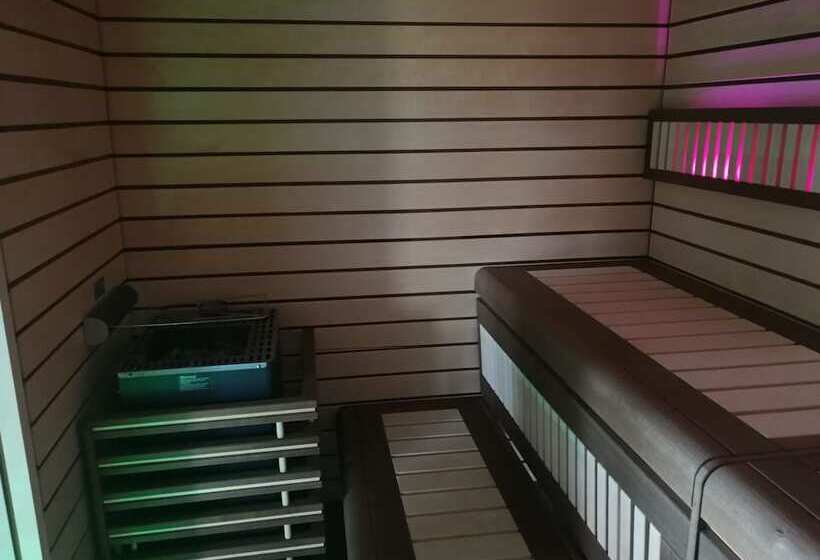 Отель Am Eisenberg