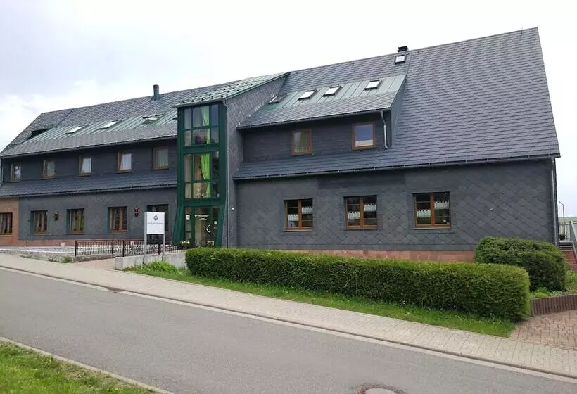 Hotelli Am Eisenberg