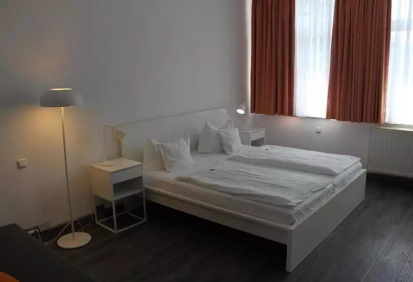 בית מלון כפרי Am Römerwall