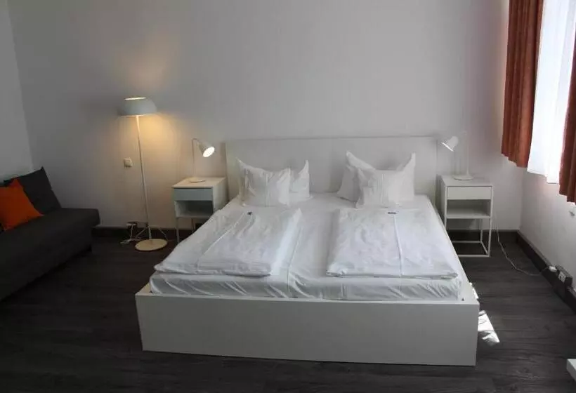 בית מלון כפרי Am Römerwall