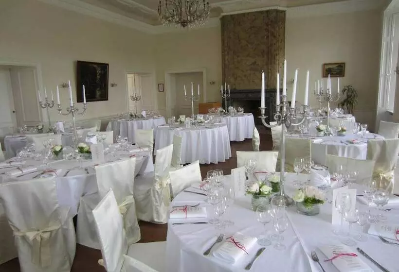 酒店 Burg Boetzelaer