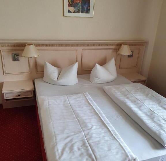 酒店 Casino Im Park