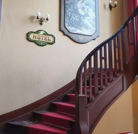 酒店 Casino Im Park