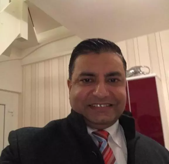 هتل Alento Im Deutschen Haus Restaurant Olympia