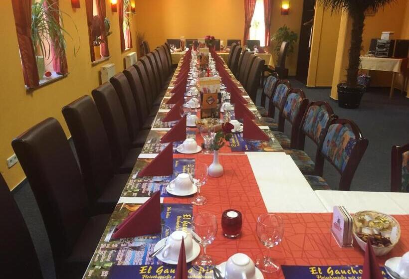 فندق Alento Im Deutschen Haus Restaurant Olympia