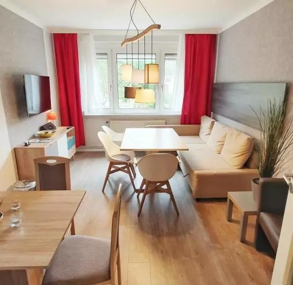 Komfort Ferienwohnungen Zwenkauer See