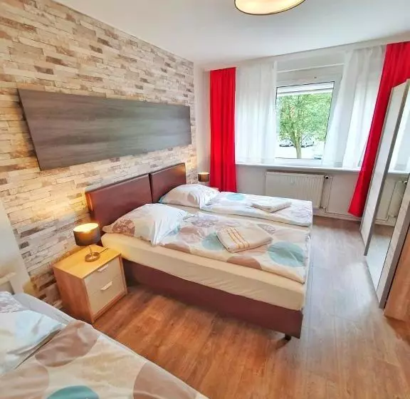 Komfort Ferienwohnungen Zwenkauer See