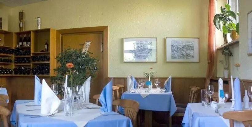 هتل Und Restaurant Gartenstadt Erfurt