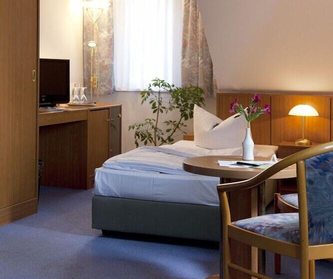 호텔 Und Restaurant Gartenstadt Erfurt