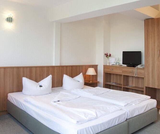 호텔 Und Restaurant Gartenstadt Erfurt