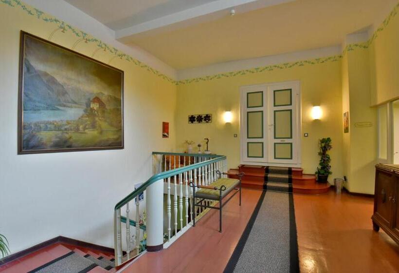 בית מלון כפרי Goldene Sonne