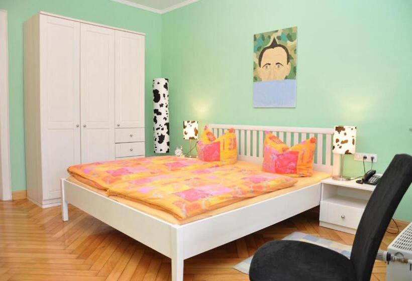 בית מלון כפרי Goldene Sonne