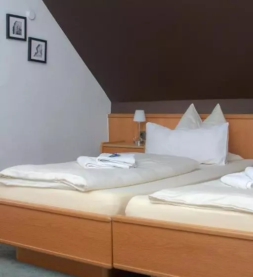 Отель Kruse Zum Hollotal