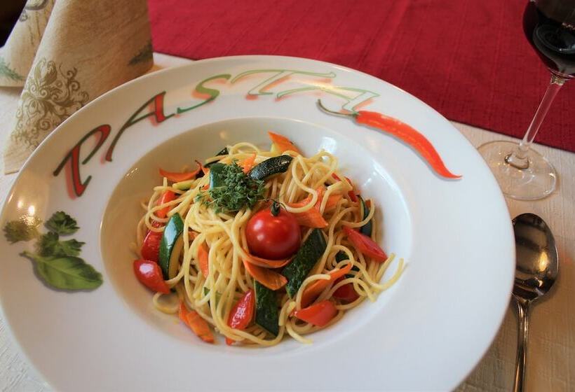 Land Gut Hotel Zur Brücke