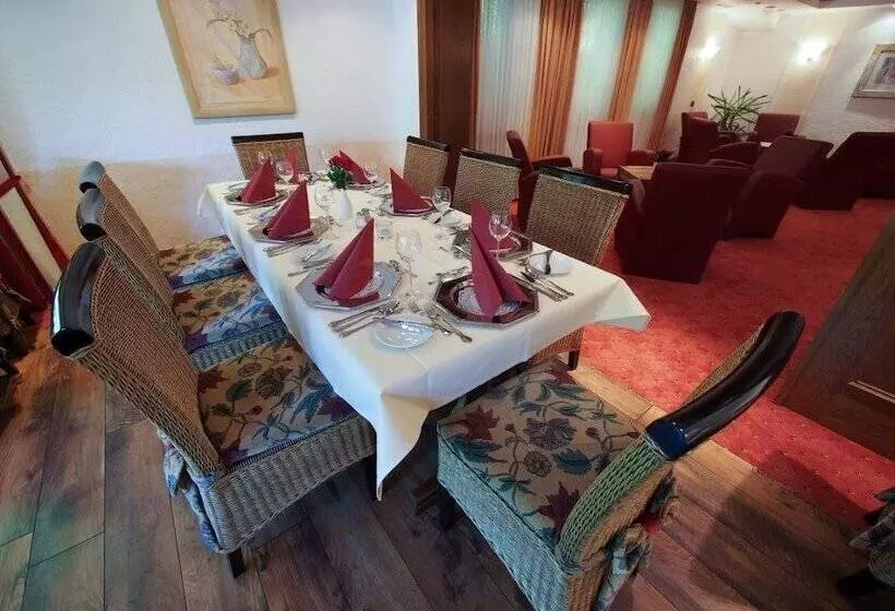 Land Gut Hotel Zur Brücke